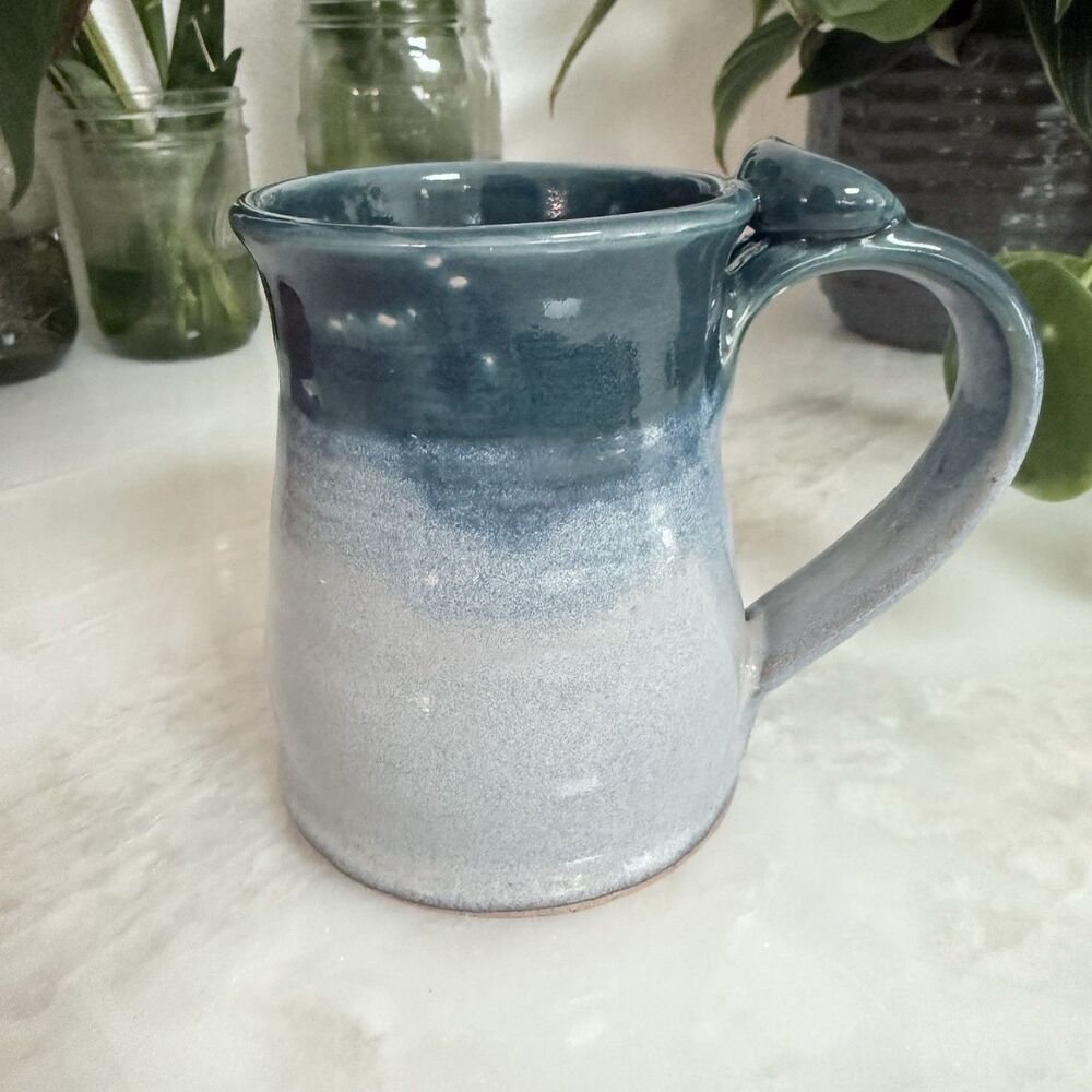 VTG Gary Gall Studio Art Pottery Thumb Rest 16oz Mug Drippy Glaze Handmade